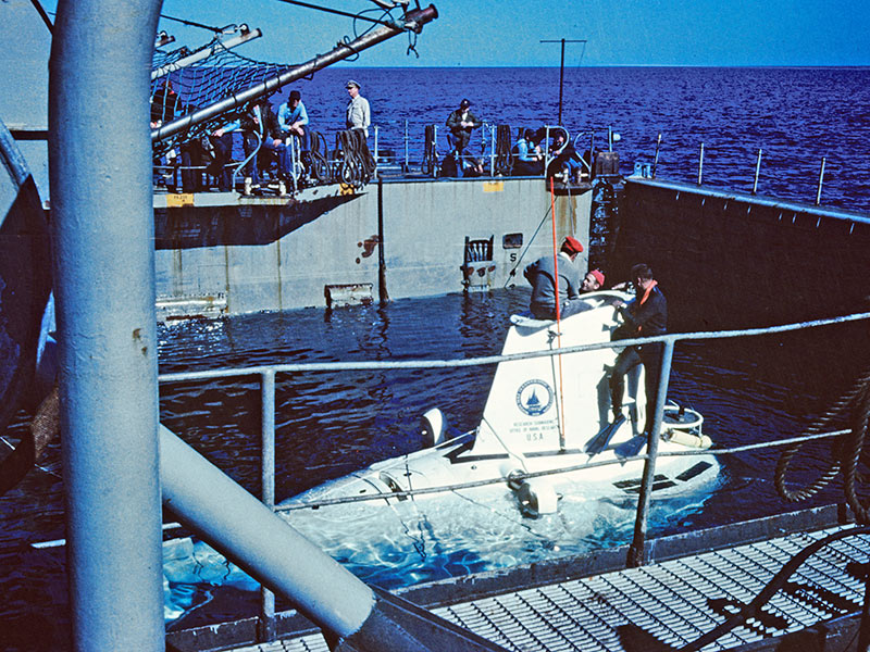 Illustration for article titled Alvin the Deep Sea Submersible is Half a Century Old!